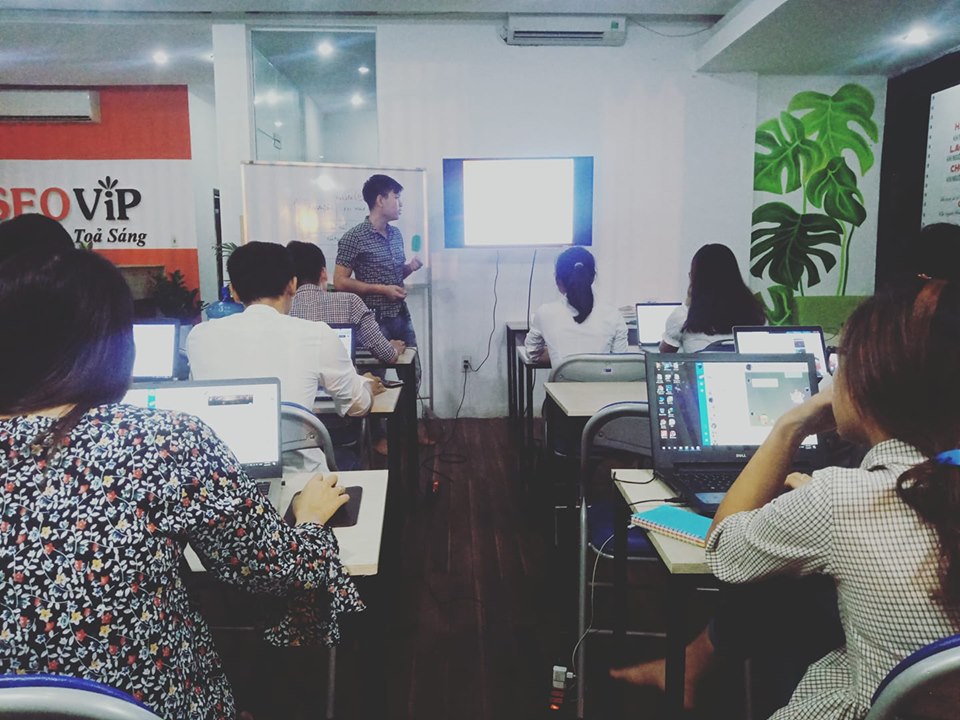 Lịch học Thiết kế website tháng 01/2020 tại SEOViP
