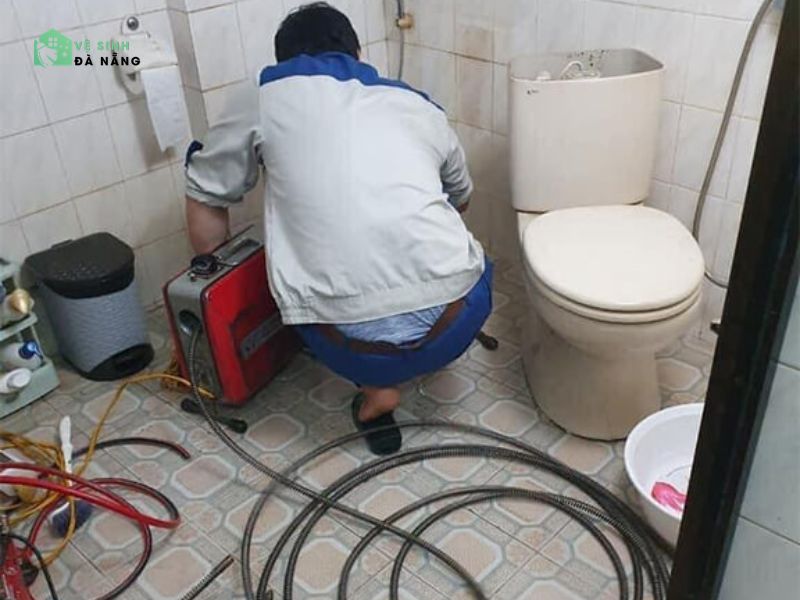 Dịch vụ thông tắc bồn cầu định kỳ tại Đà Nẵng